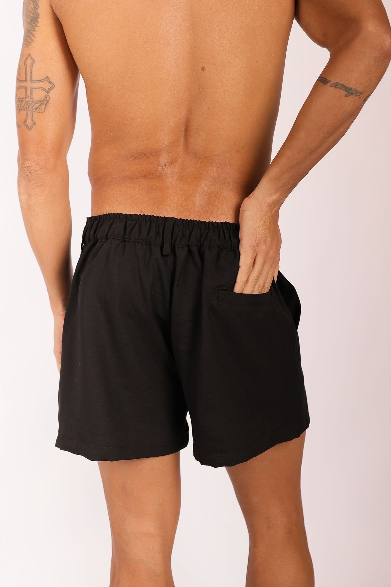 Short Alfaiataria Bicolor Preto