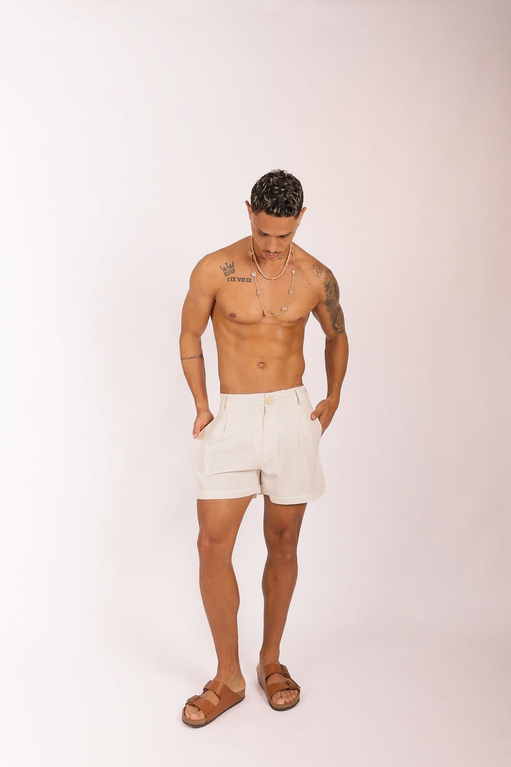 Short Linho Pregas Natural