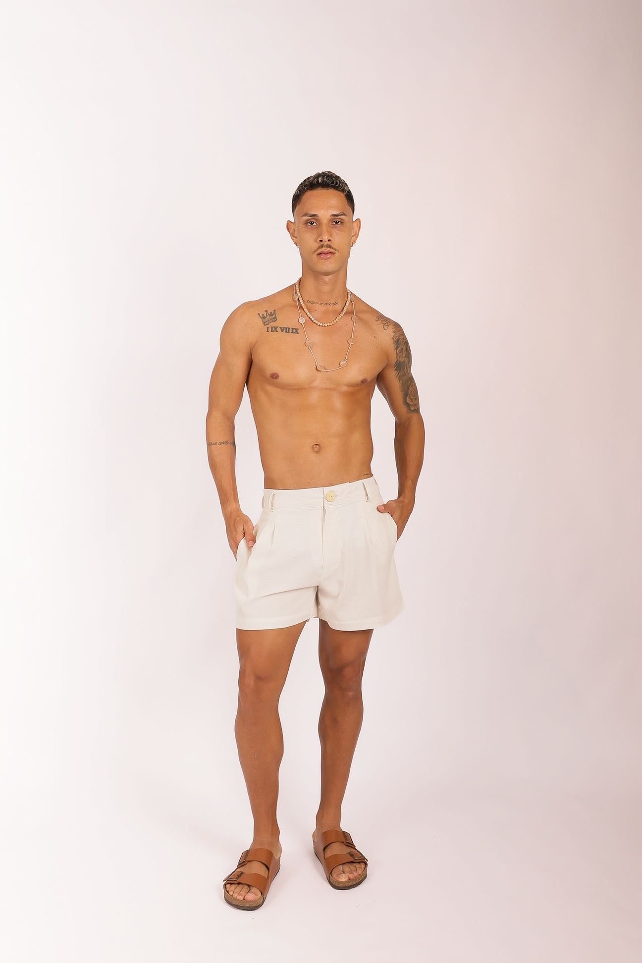 Short Linho Pregas Natural
