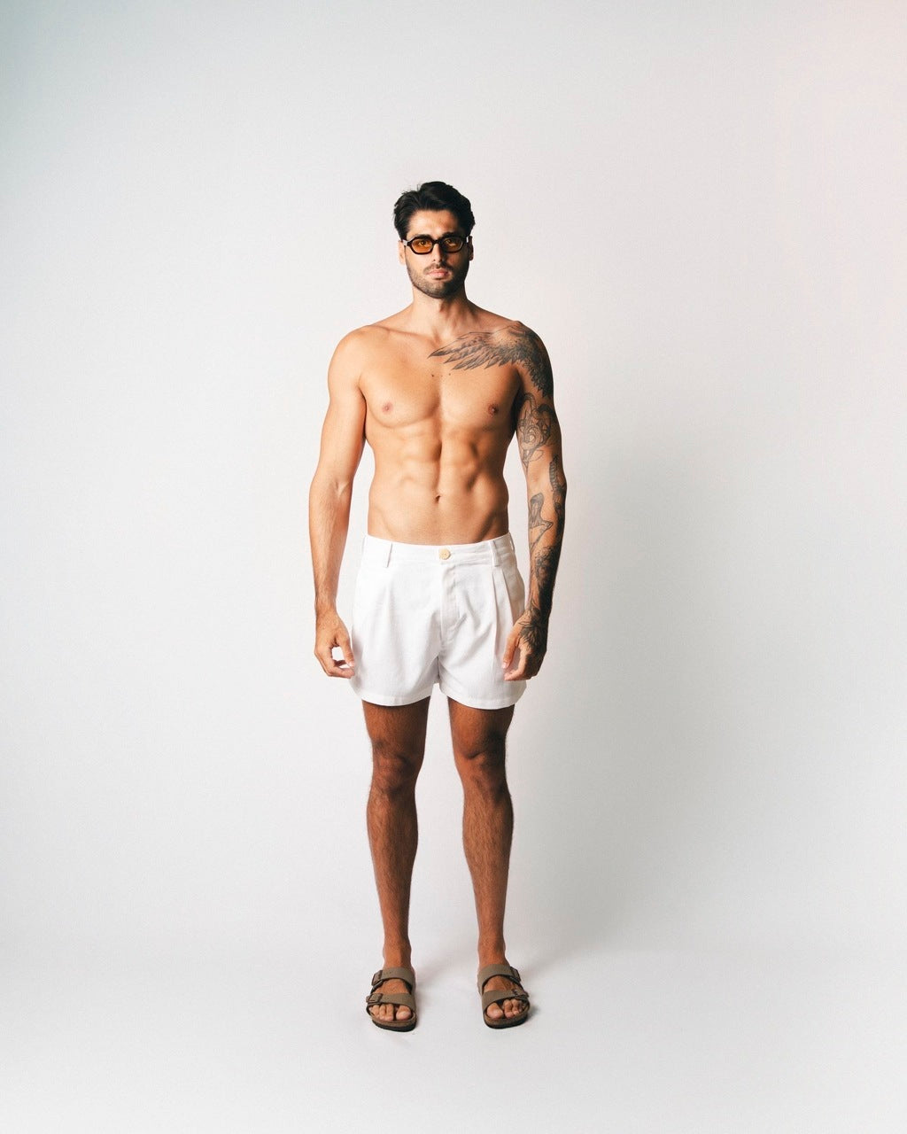 Short Linho Pregas Off White