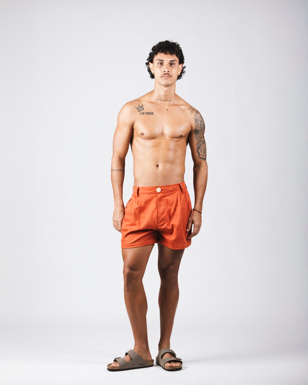 Short Linho Pregas Terracota