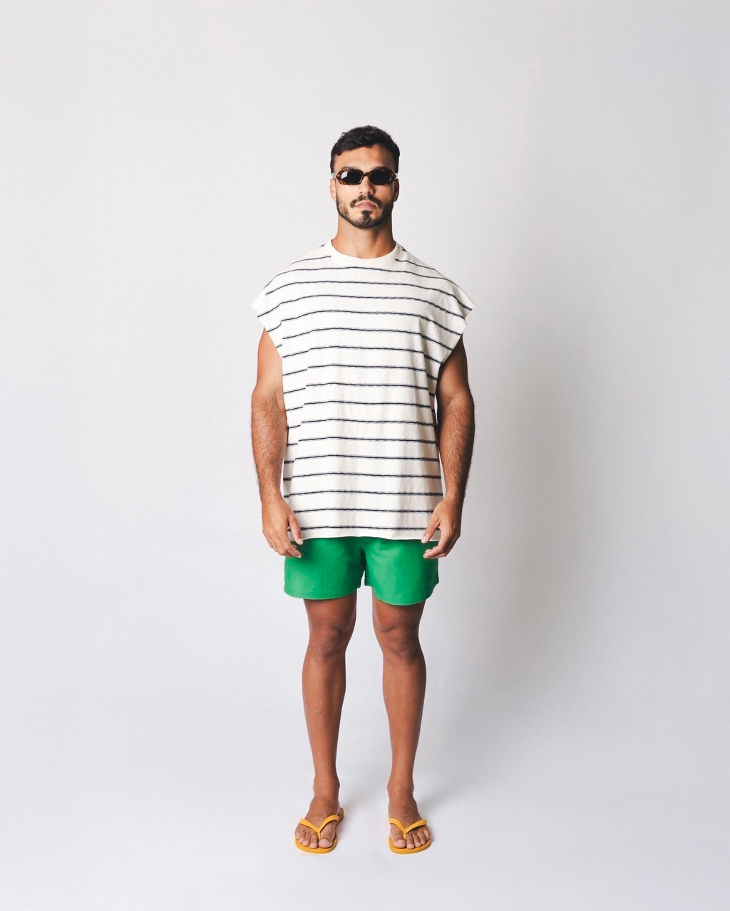 Short Linho Pregas Verde