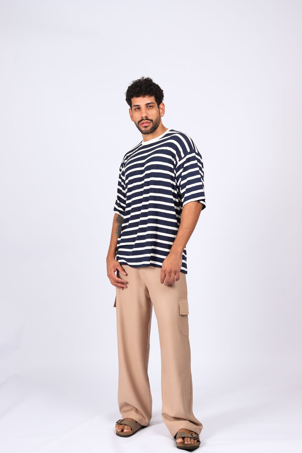 T-Shirt Over Listras Azul Marinho